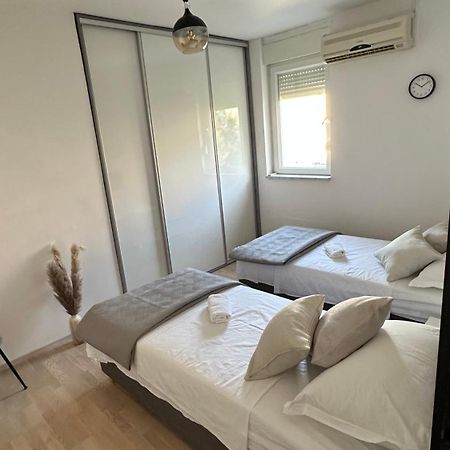 Bili Brig Apartment Zadar Exteriör bild