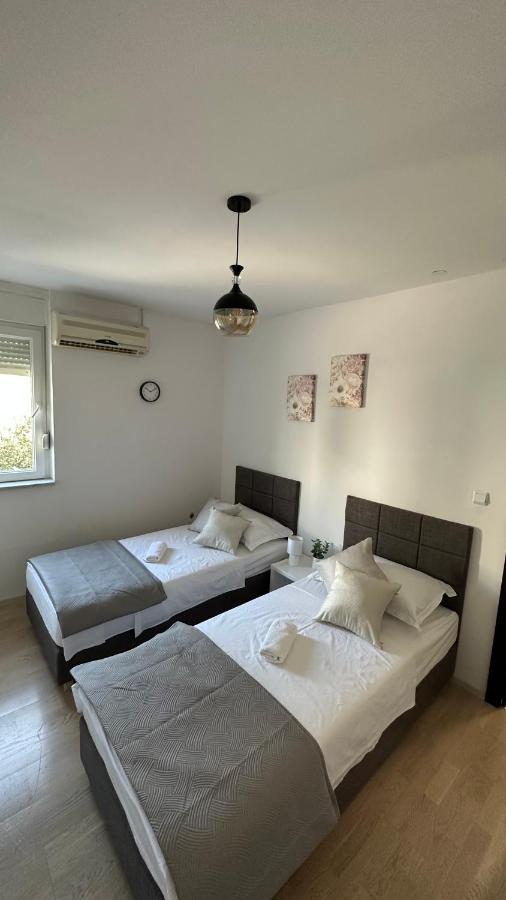 Bili Brig Apartment Zadar Exteriör bild